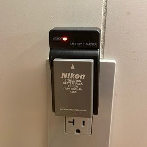 Nikon EN-EL9a battery charger.